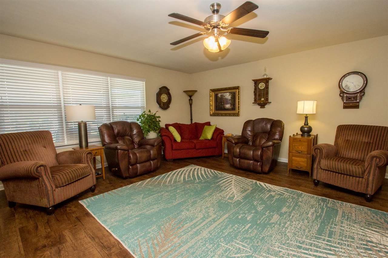 6931 Crimson Ridge Street Gulf Shores, AL 36542 - Photo 4 of 37