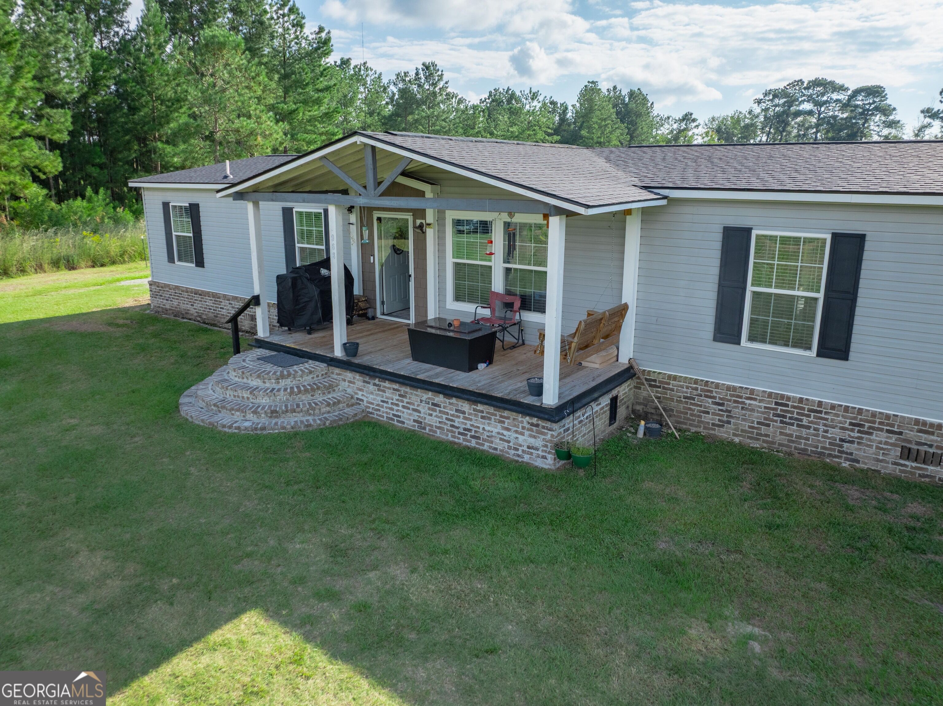 968 Brenda Kaye Yawn Road Baxley, GA 31513 - Photo 4 of 35 Gallery Image 4
