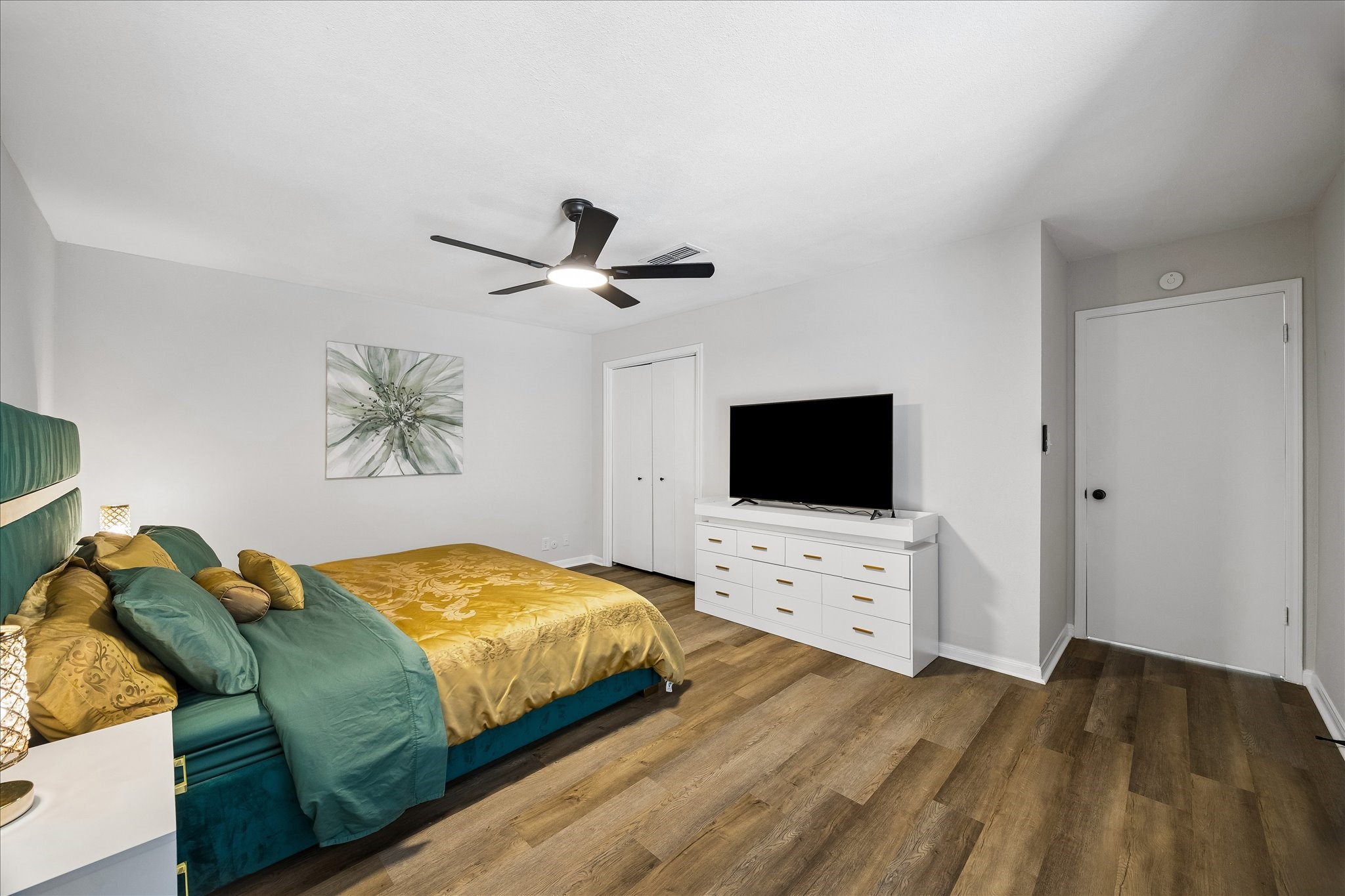2930 Riata Lane Houston, TX 77080 - Photo 25 of 32