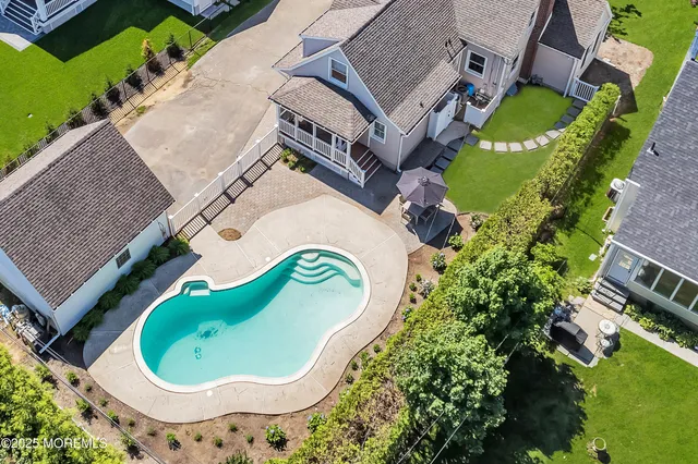 $16,000 | 409 Trenton Boulevard, Sea Girt, NJ 08750