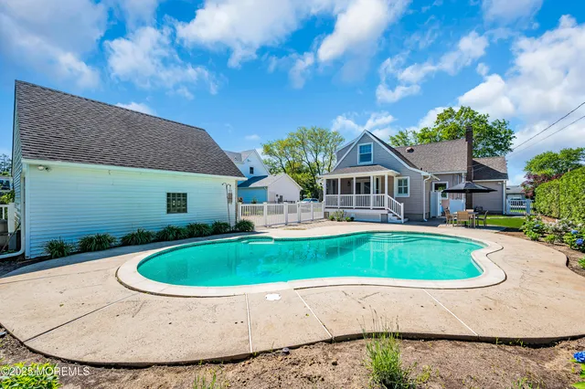 $16,000 | 409 Trenton Boulevard, Sea Girt, NJ 08750