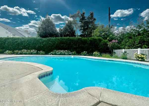 $16,000 | 409 Trenton Boulevard, Sea Girt, NJ 08750