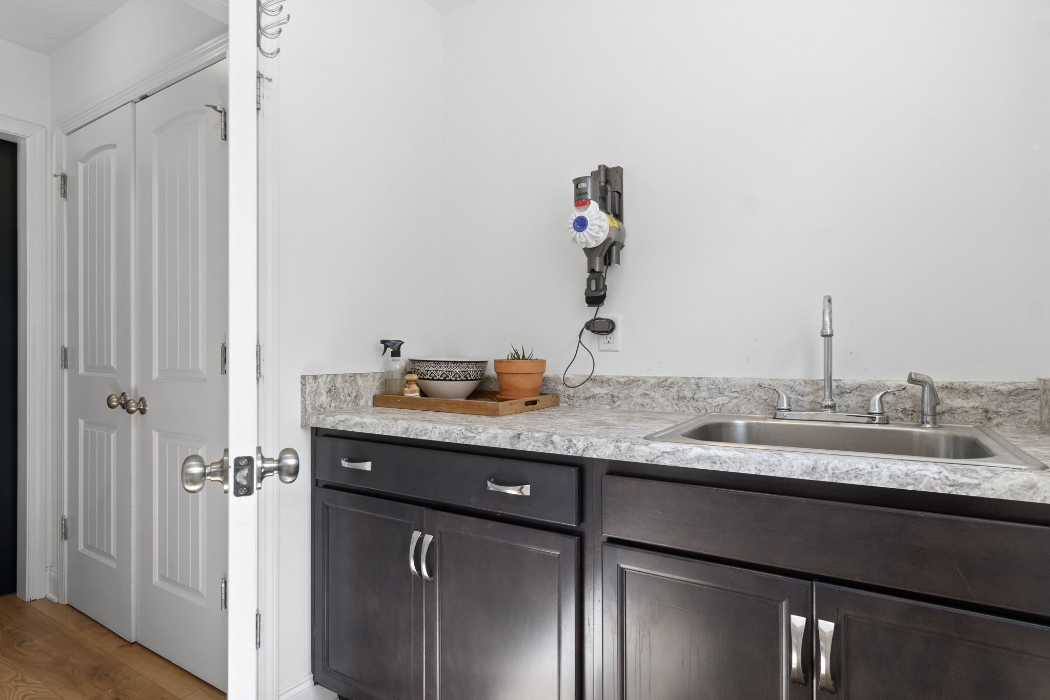 1653 Rains Road Clarksville, TN 37042 - Photo 20 of 53 Gallery Image 20
