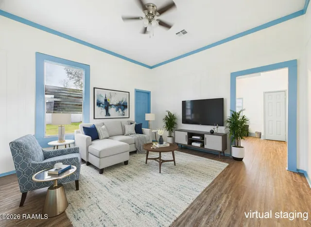 $1,275 | 405 East Convent Street, Lafayette, LA 70501