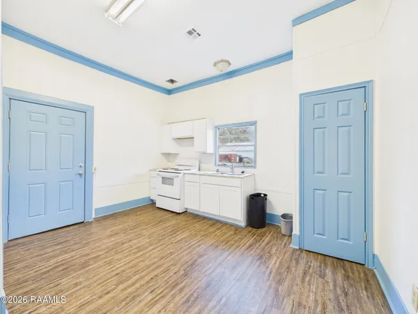 $1,275 | 405 East Convent Street, Lafayette, LA 70501