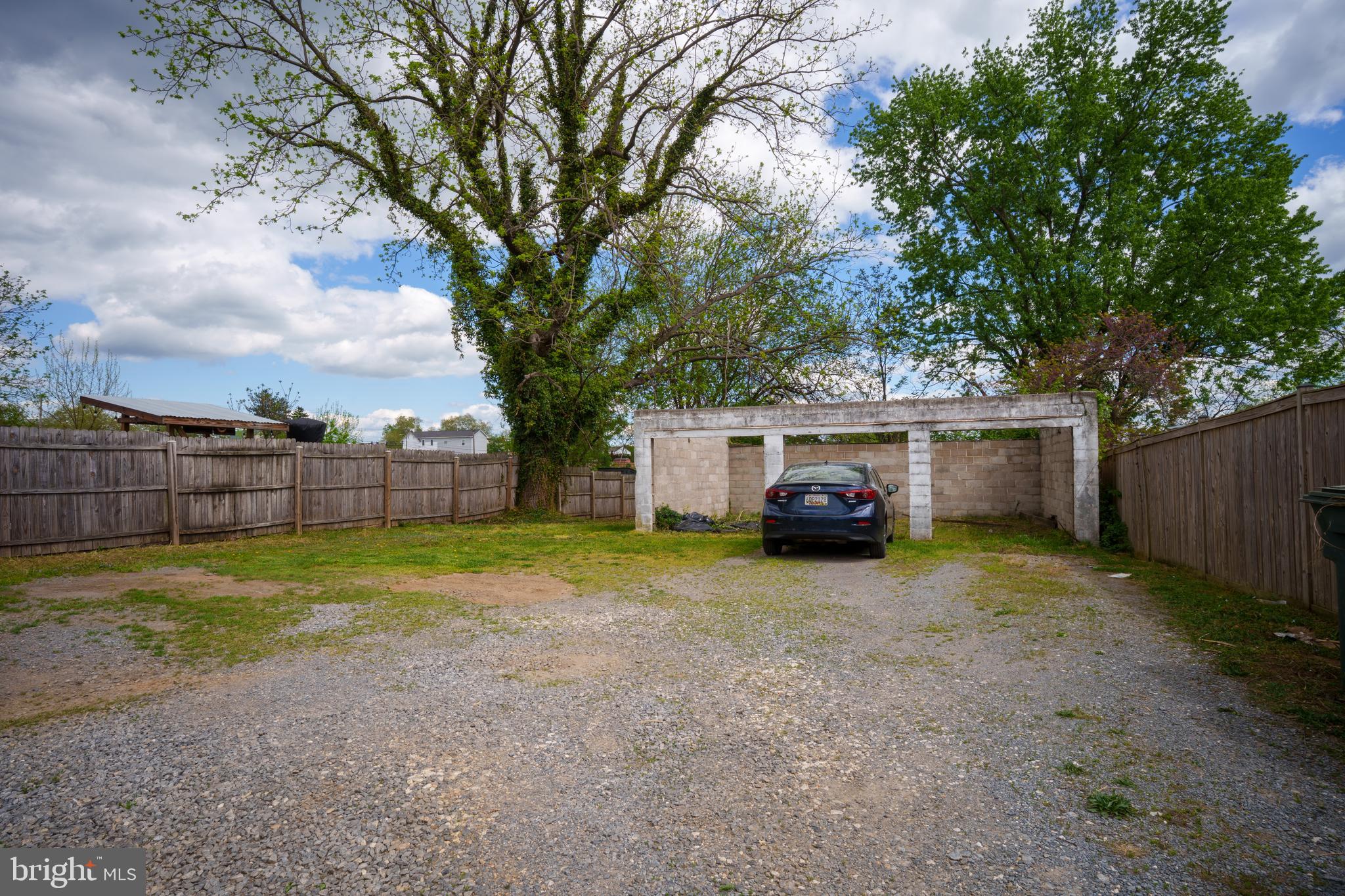 24 Hamilton Avenue Frederick, MD 21701 - Photo 9 of 64