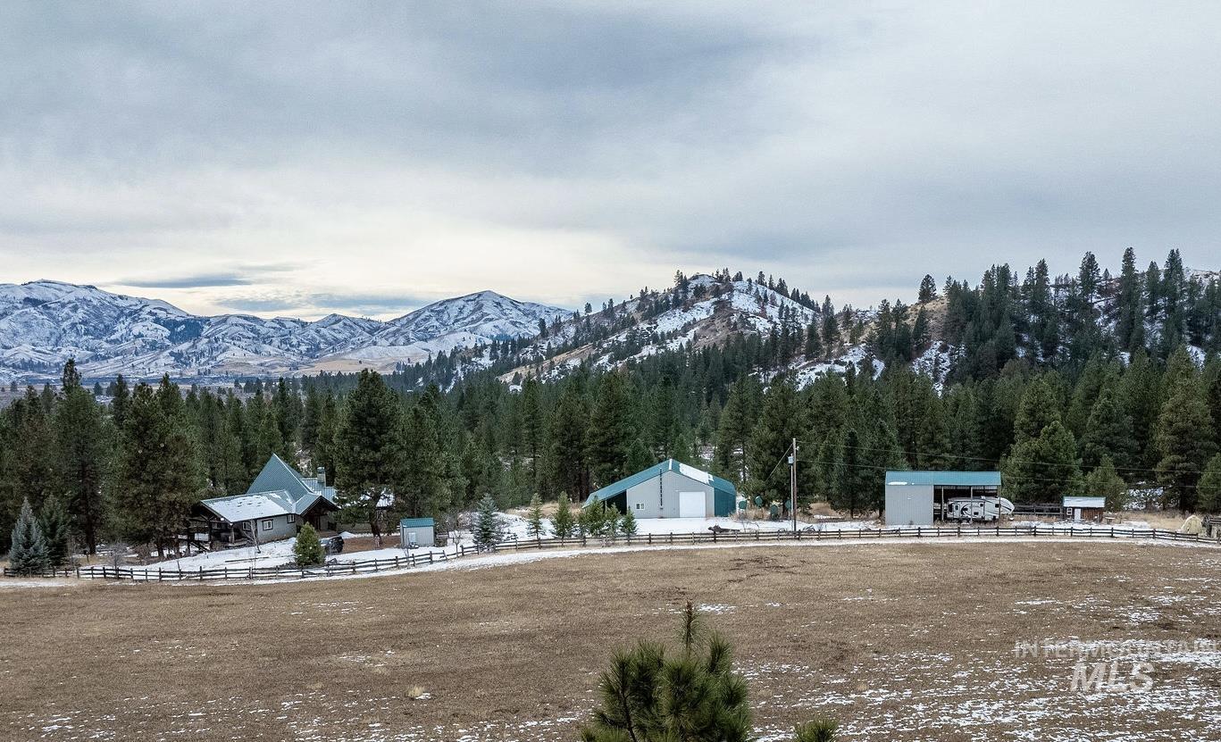 170 North Wildflower Road Mountain Home, ID 83647 - Photo 4 of 47