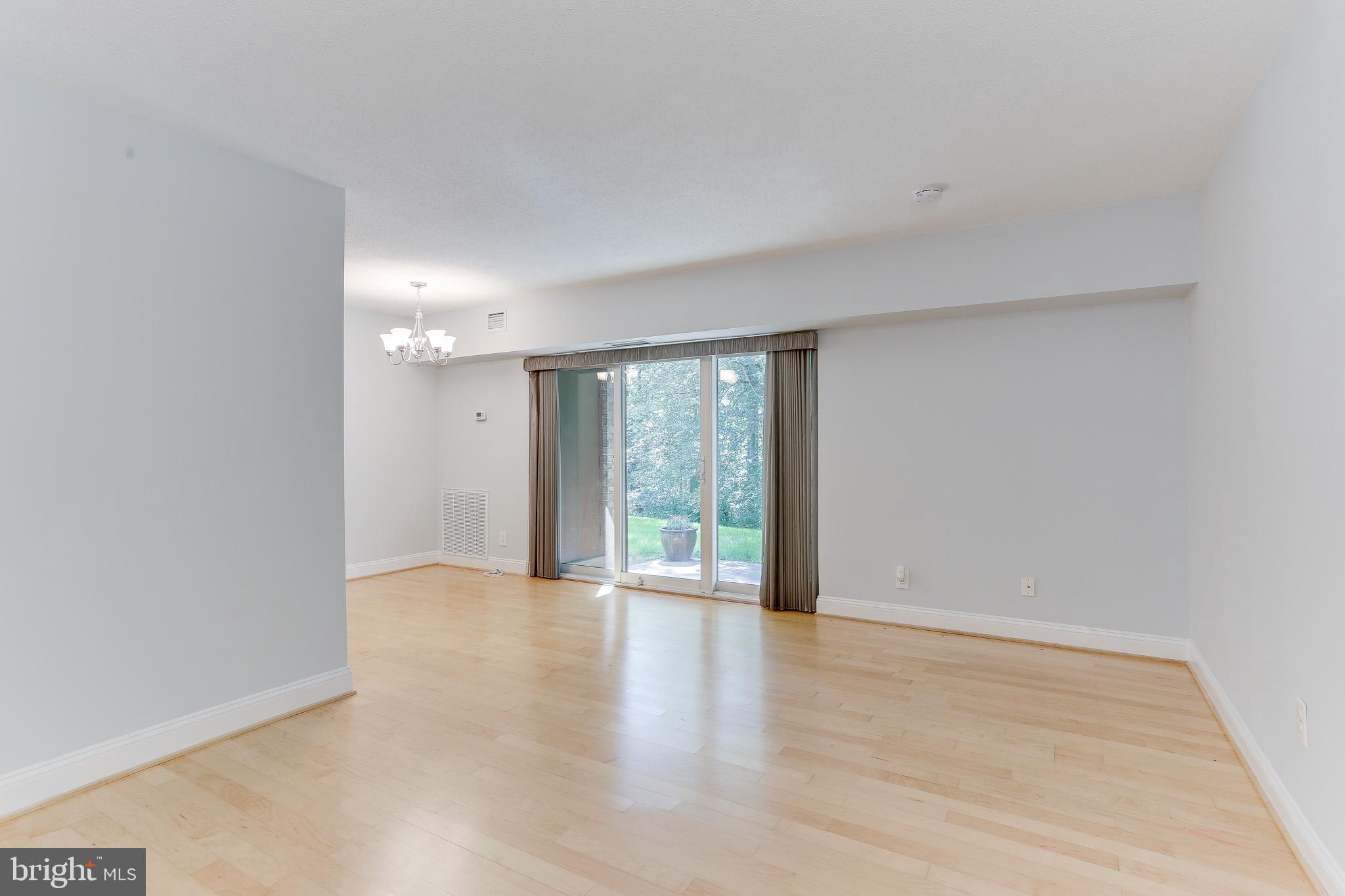 11619 Stoneview Square, Unit 2B Reston, VA 20191 - Photo 13 of 37 Access to Patio