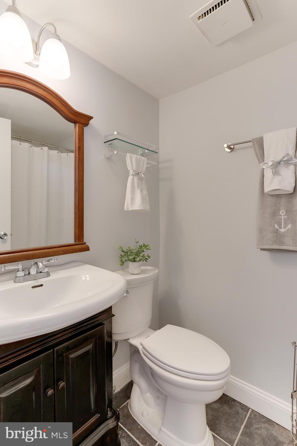11619 Stoneview Square, Unit 2B Reston, VA 20191 - Photo 27 of 37 Master Bathroom w/ Shower