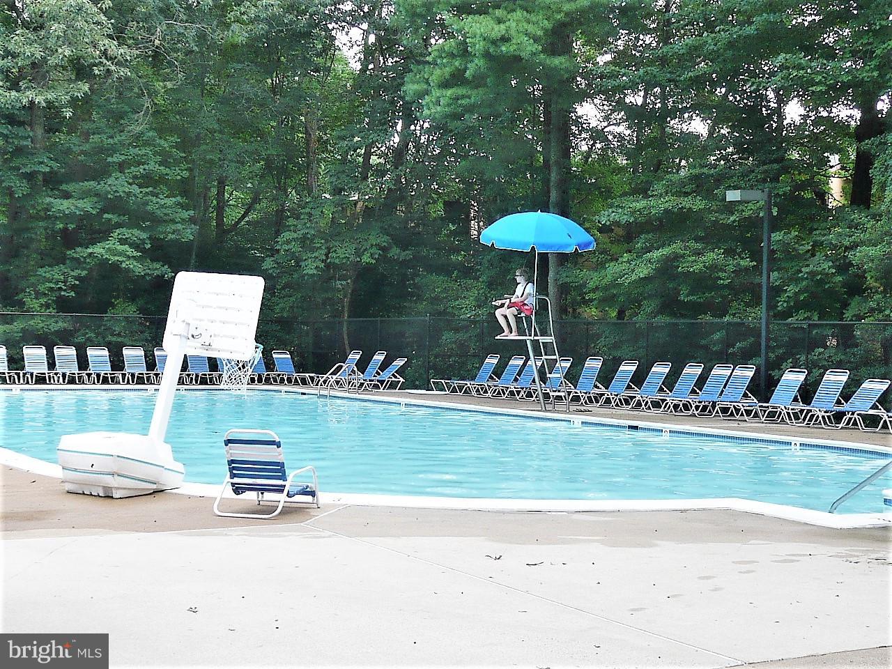 11619 Stoneview Square, Unit 2B Reston, VA 20191 - Photo 35 of 37 Outdoor Community
