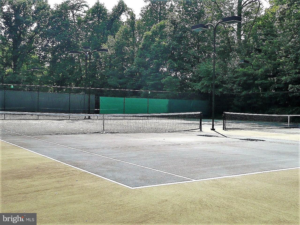 11619 Stoneview Square, Unit 2B Reston, VA 20191 - Photo 37 of 37 Tennis Courts