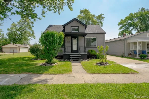 $144,900 | 27500 Tighe Street, Roseville, MI 48066