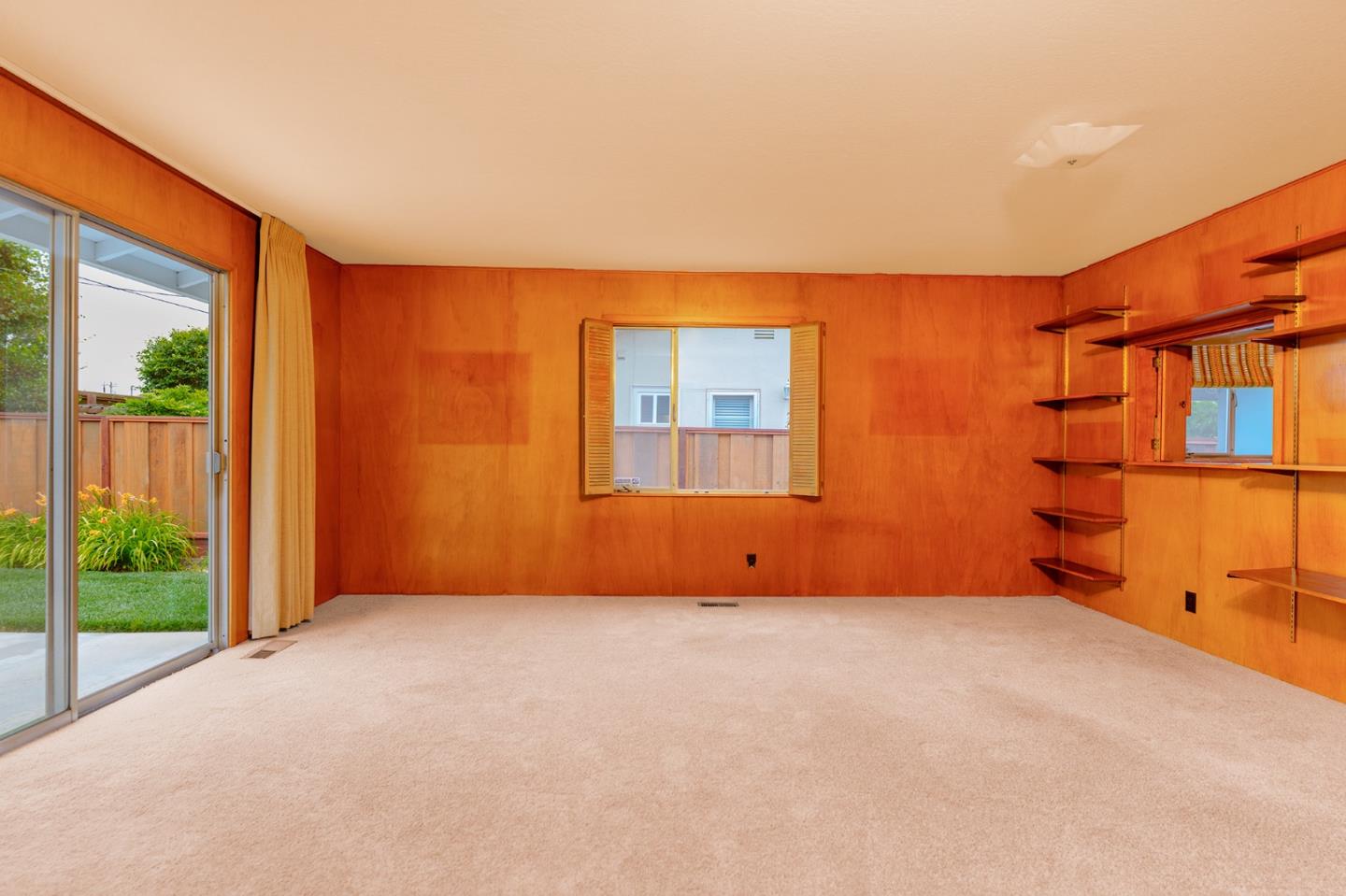 247 Encinada Drive Salinas, CA 93901 - Photo 14 of 26 a view of an empty room with a window