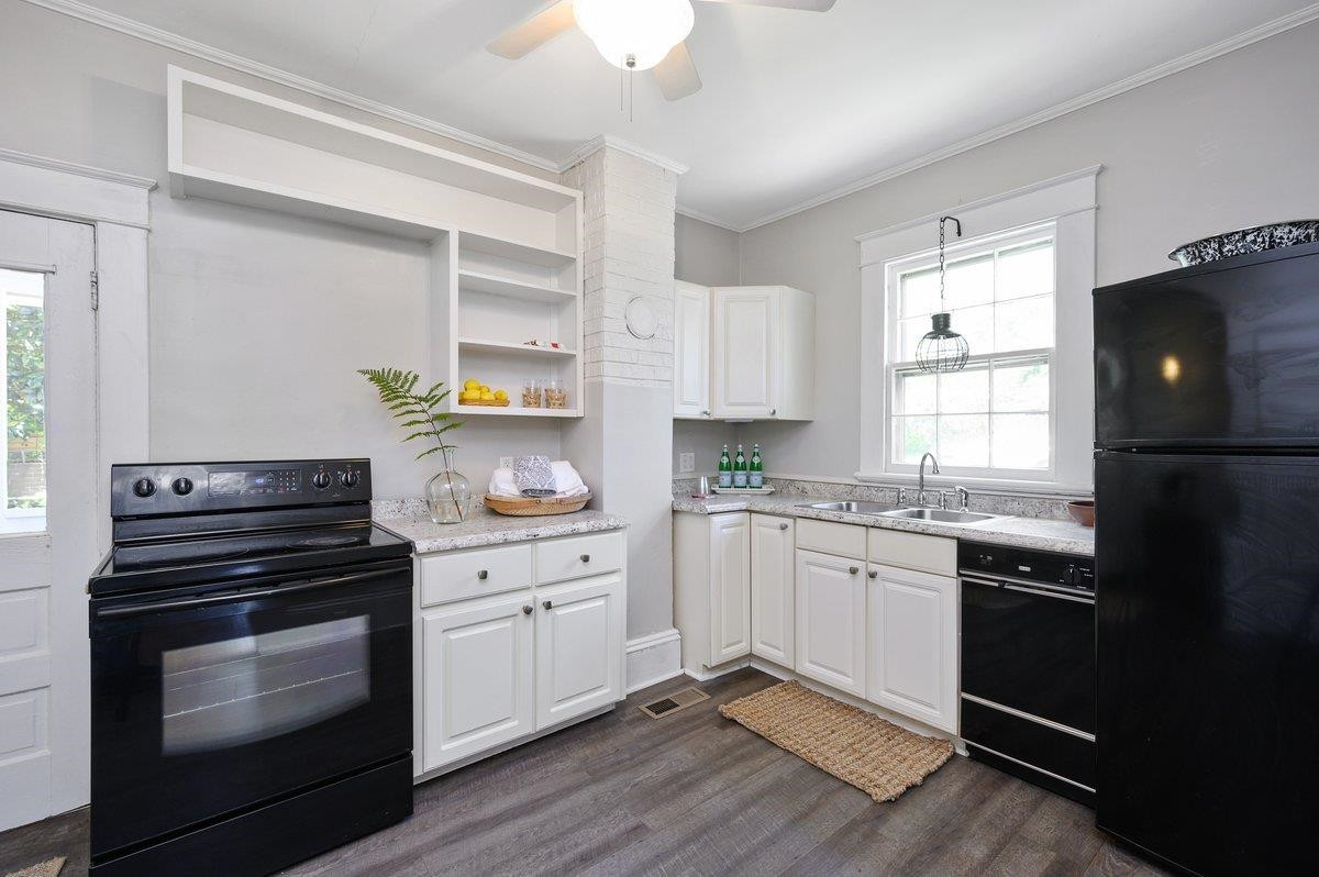 201 West Whitaker Mill Road Raleigh, NC 27608 - Photo 11 of 17 Photo 11