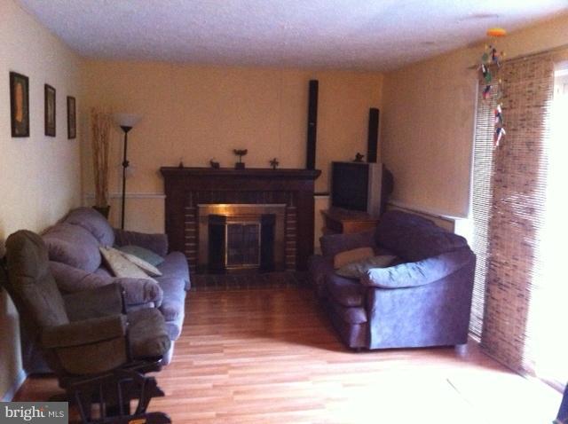 3902 Millner Road Nottingham, MD 21236 - Photo 9 of 19 Family Room