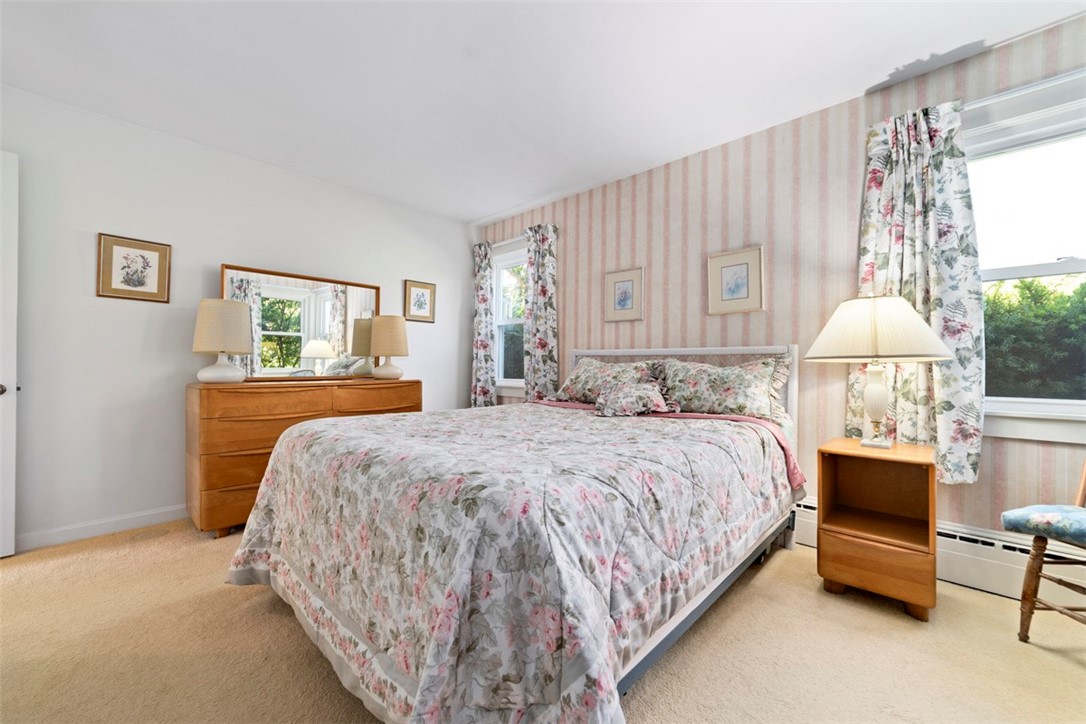 11 Stuart Street Westerly, RI 02891 - Photo 25 of 32 Gallery Image 25