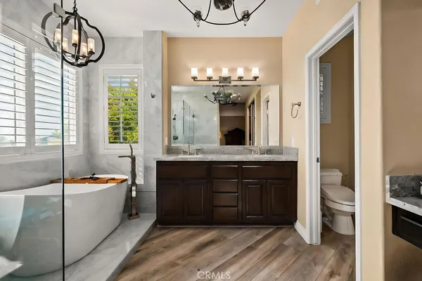 $1,699,999 | 38 Tessera Avenue, Lake Forest, CA 92610