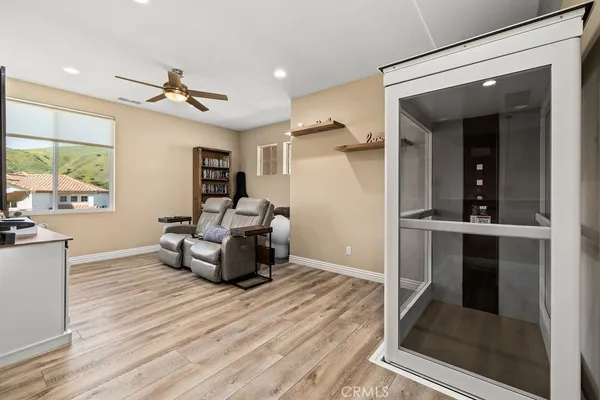 $1,699,999 | 38 Tessera Avenue, Lake Forest, CA 92610