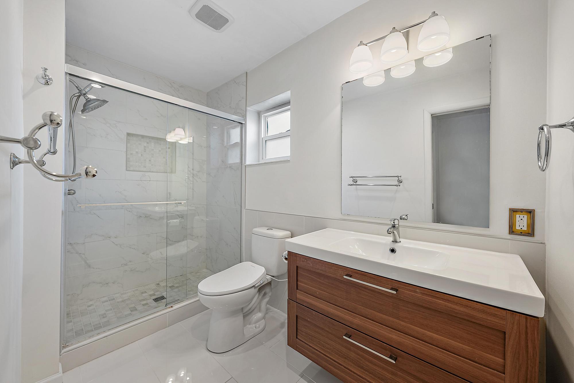 12673 Ellison Wilson Road North Palm Beach, FL 33408 - Photo 11 of 31 12673 Ellison Wilson Road-21