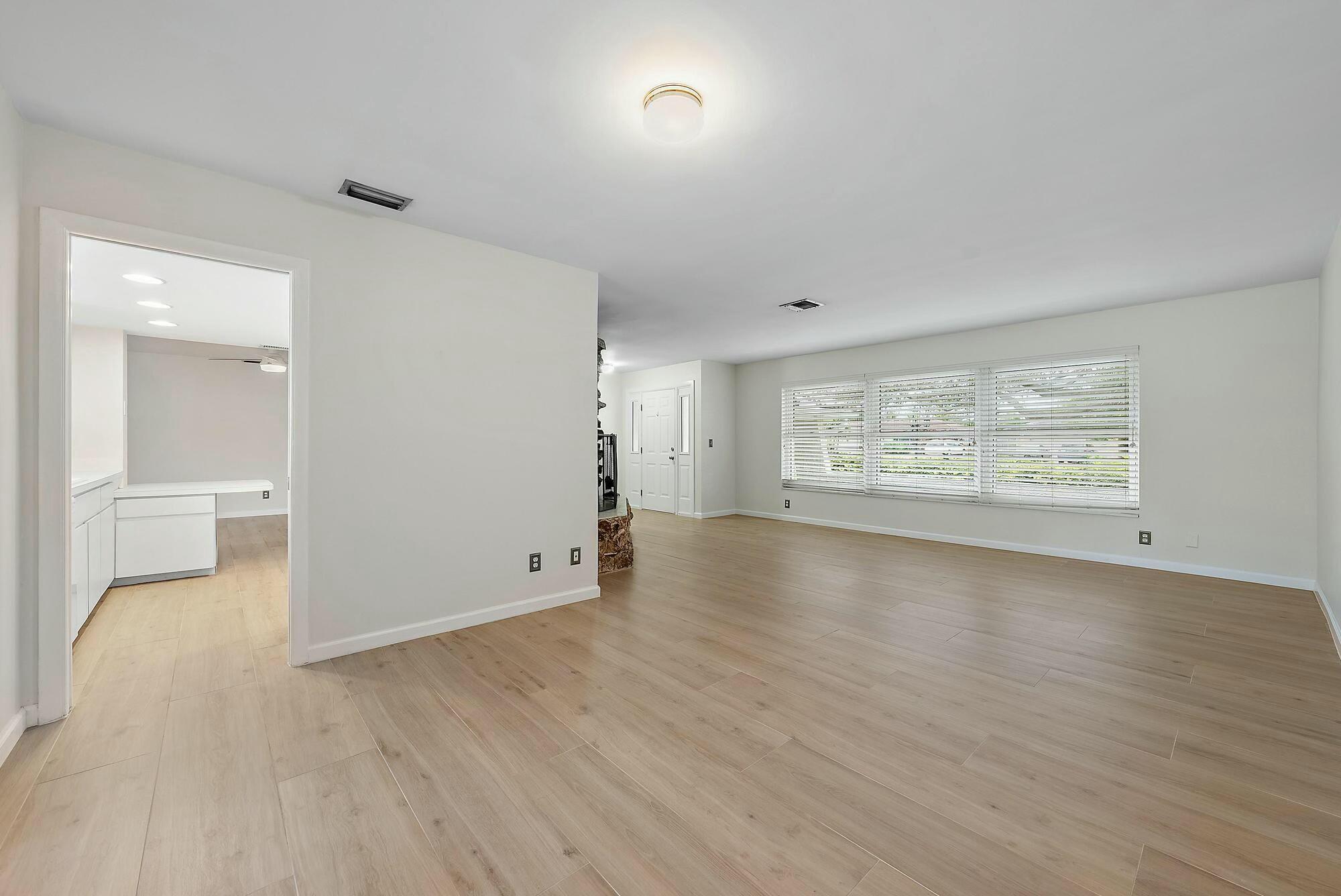 12673 Ellison Wilson Road North Palm Beach, FL 33408 - Photo 7 of 31 tempImagePwPHa8