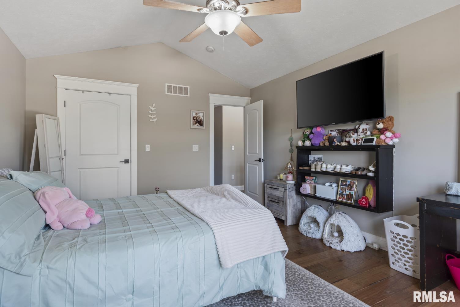 16 Drake Road Jacksonville, IL 62650 - Photo 37 of 88 Gallery Image 37