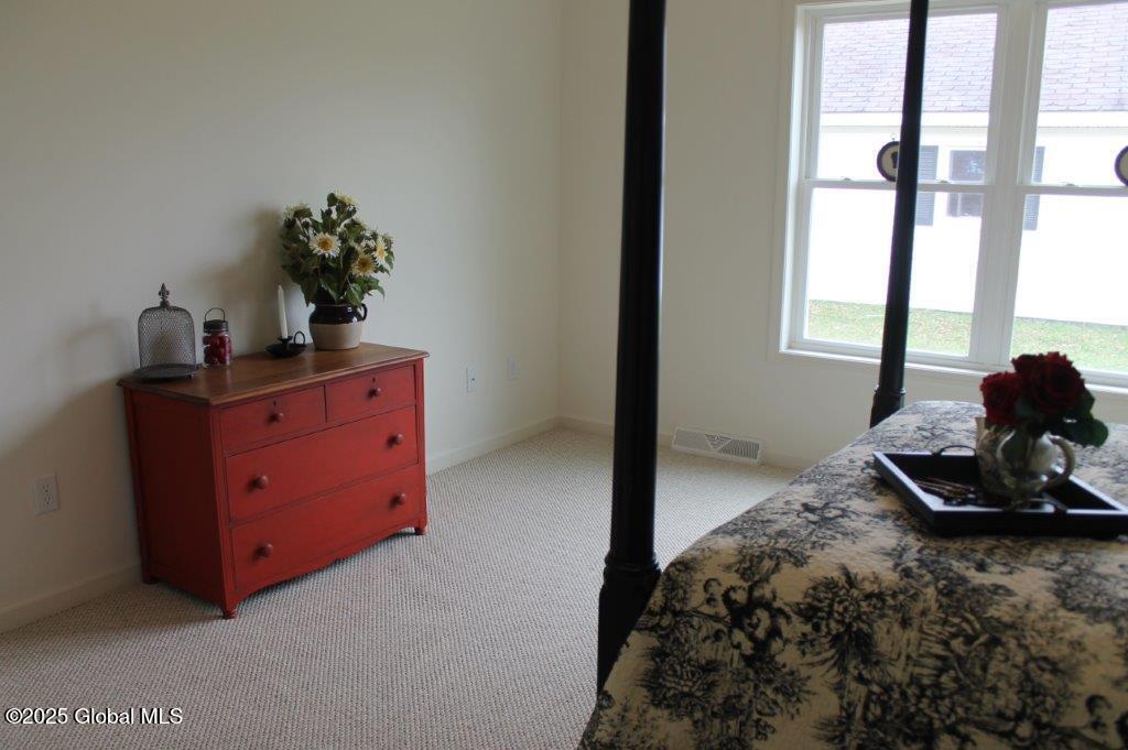 1468 Castleridge Road Schodack, NY 12033 - Photo 15 of 21 105 Barbara - Master Suite (2)