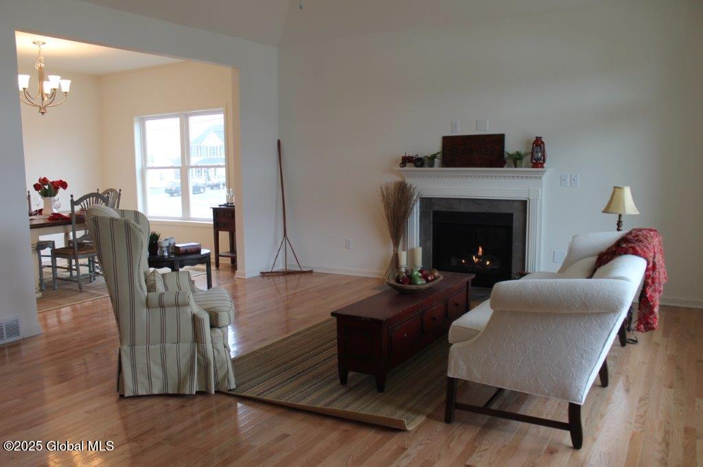 1468 Castleridge Road Schodack, NY 12033 - Photo 9 of 21 105 Barbara - Great Room (3)