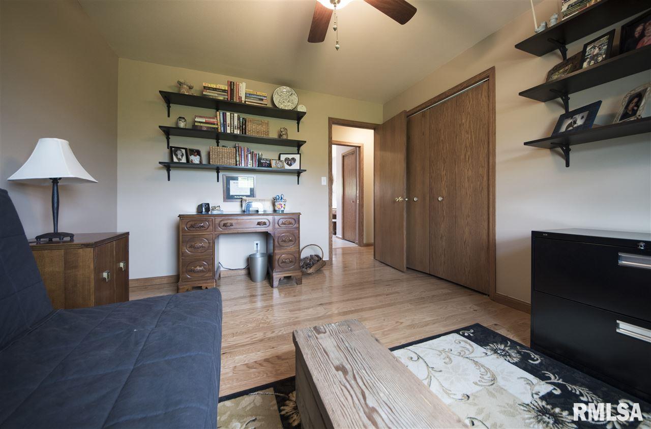 1555 Hickory Point Road Metamora, IL 61548 - Photo 25 of 36