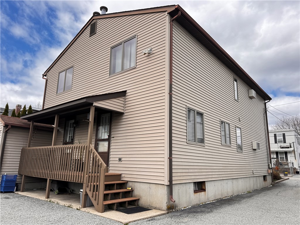 194 Progress Avenue Providence, RI 02909 - Photo 4 of 25