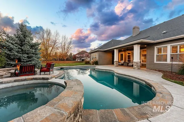 $1,699,990 | 1102 North Lionbridge Avenue, Eagle, ID 83616