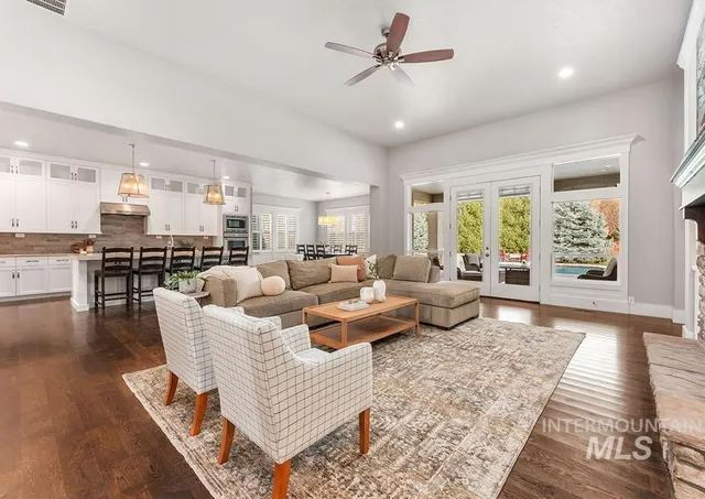 $1,699,990 | 1102 North Lionbridge Avenue, Eagle, ID 83616