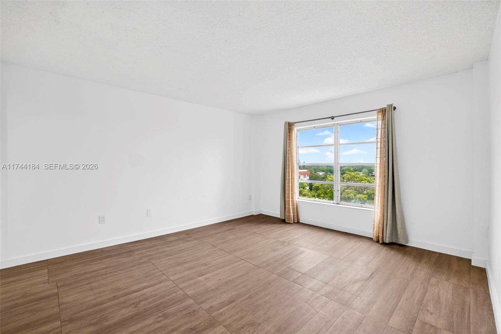 4174 Inverrary Drive, Unit 706 Lauderhill, FL 33319 - Photo 17 of 30