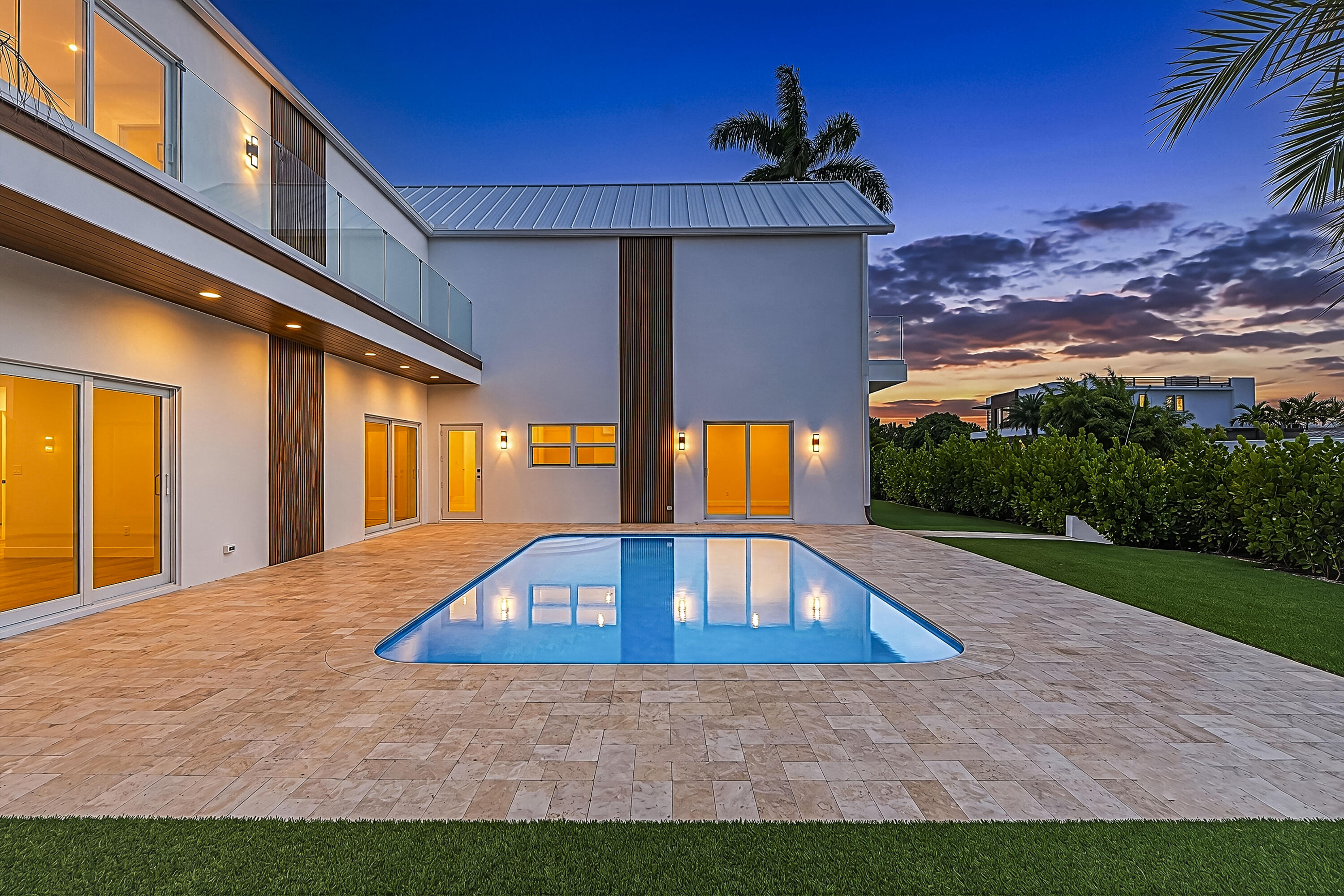 303 Southwest 14th Place Boca Raton, FL 33432 - Photo 37 of 38 303 Sw 14th Pl_072