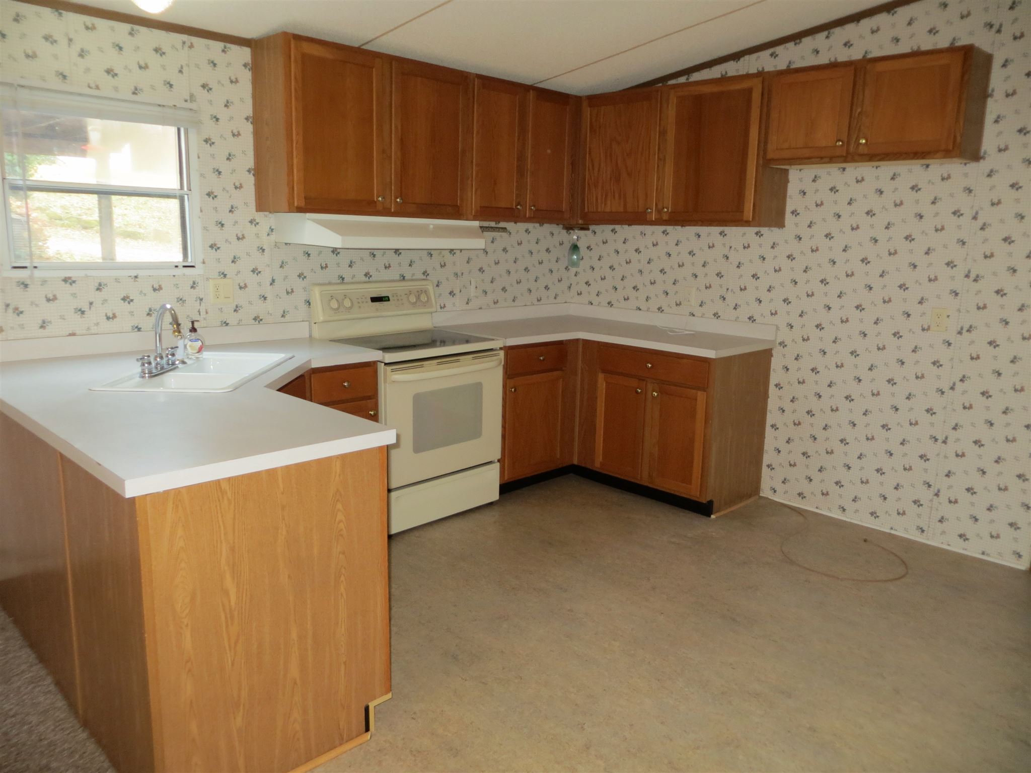 1946 Troy Ridge Road Tell City, IN 47586 - Photo 3 of 27