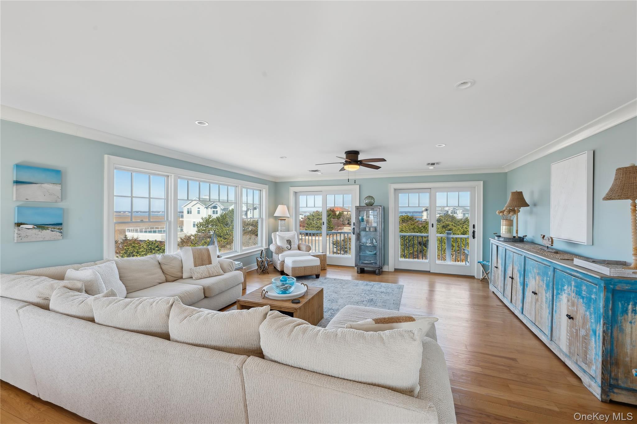 902 Dune Road West Hampton Dunes, NY 11978 - Photo 11 of 30