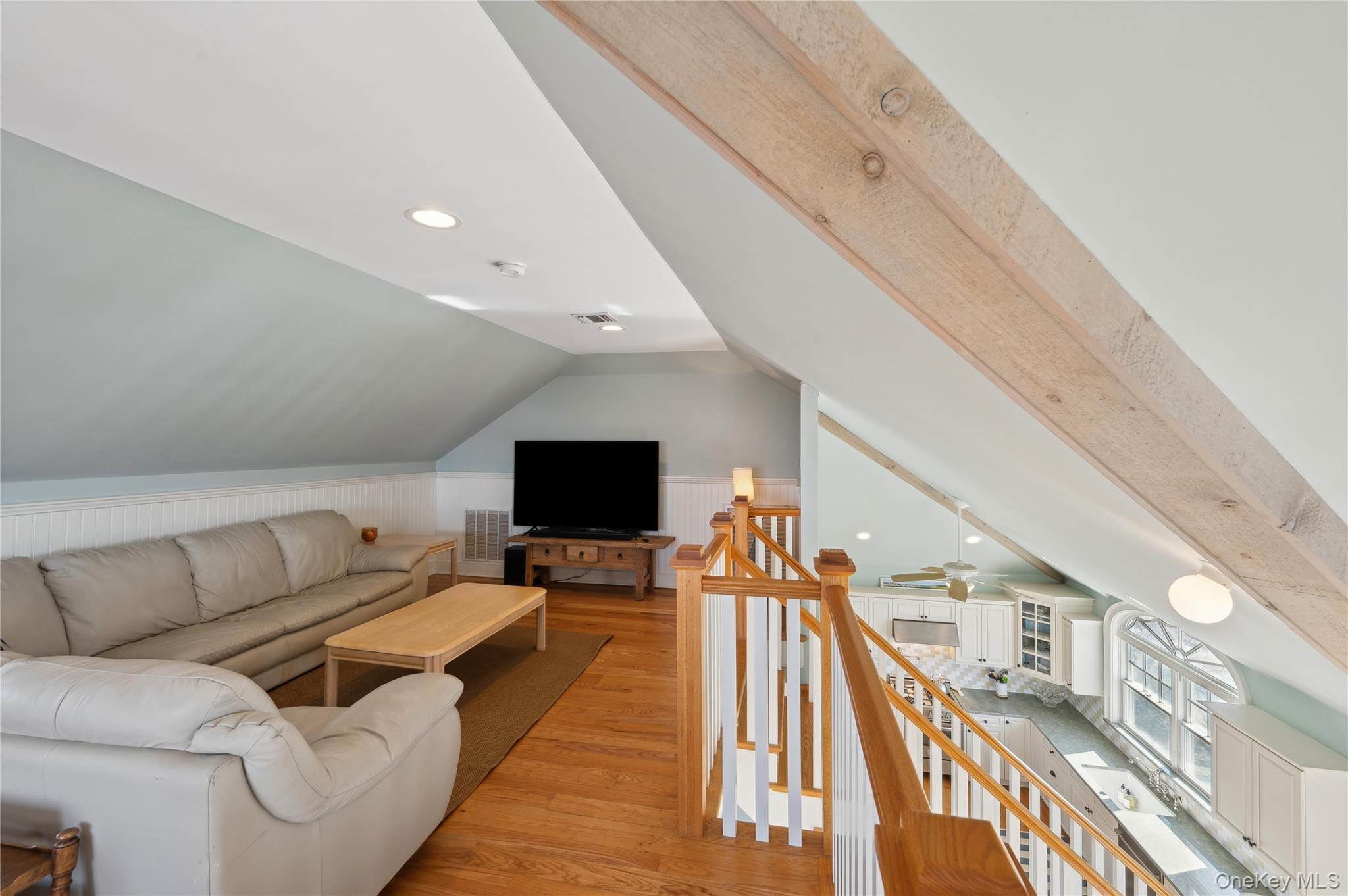 902 Dune Road West Hampton Dunes, NY 11978 - Photo 22 of 30