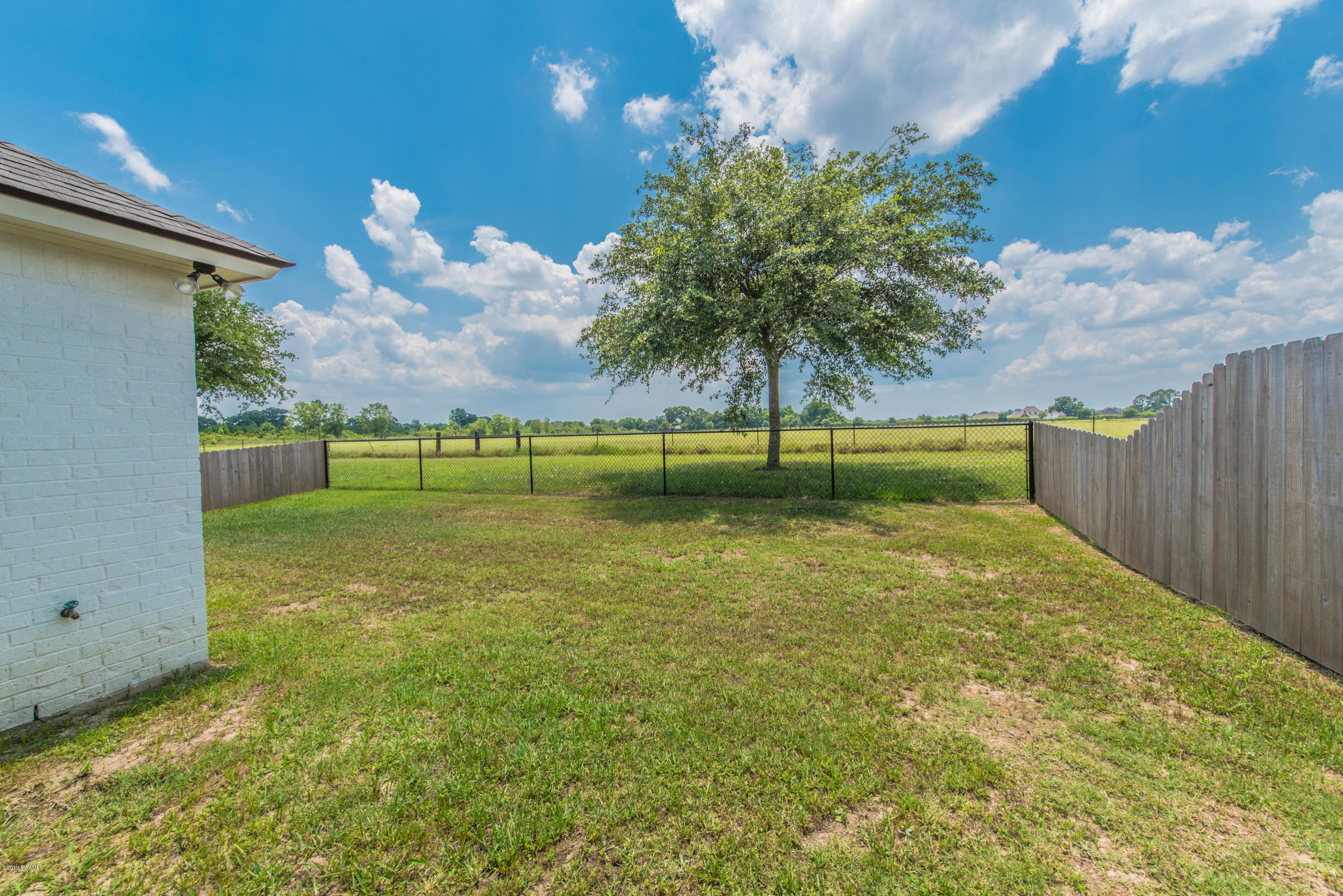 226 Whispering Meadows Road Broussard, LA 70518 - Photo 43 of 45 Gallery Image 43