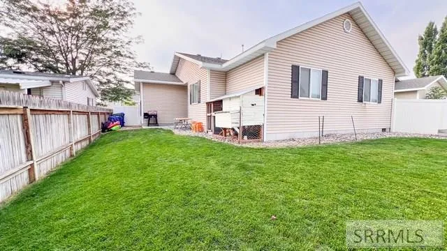 $328,000 | 115 South 4th West, Rexburg, ID 83440