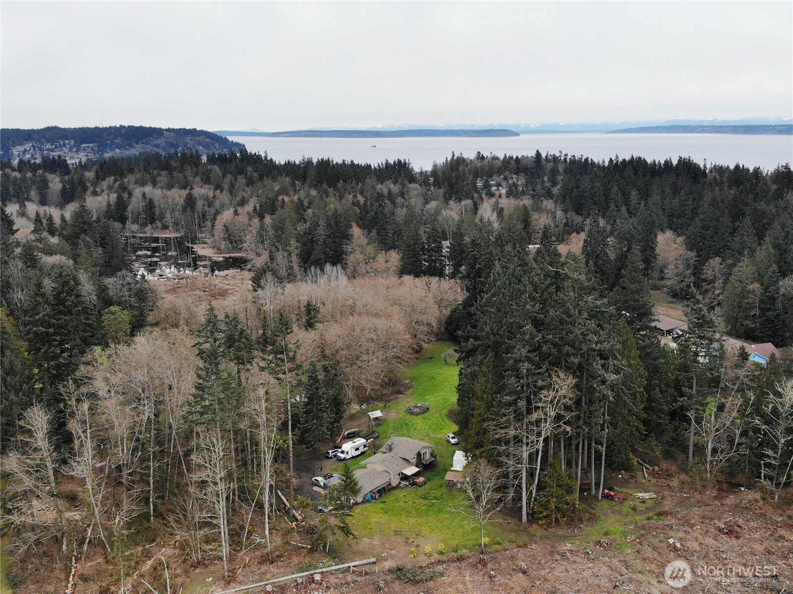 11477 Tulin Road Northeast Kingston, WA 98346 - Photo 25 of 36