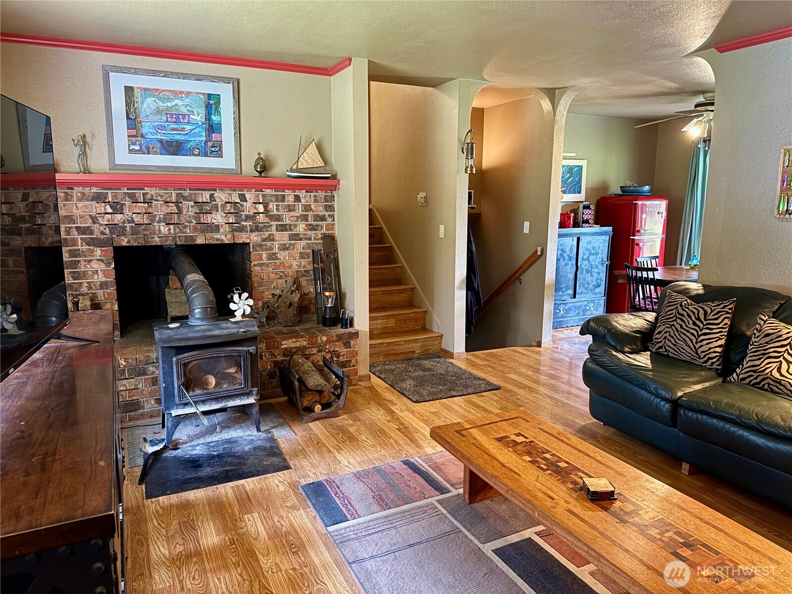 11477 Tulin Road Northeast Kingston, WA 98346 - Photo 3 of 36