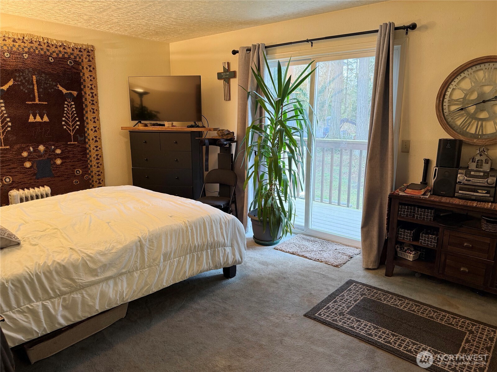 11477 Tulin Road Northeast Kingston, WA 98346 - Photo 7 of 36