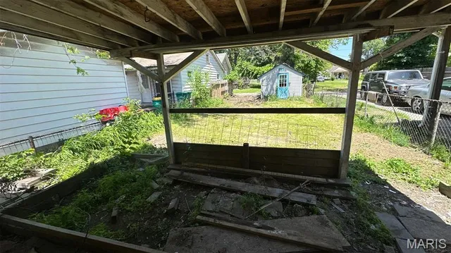 $12,100 | 2205 East 24th Street, Granite City, IL 62040