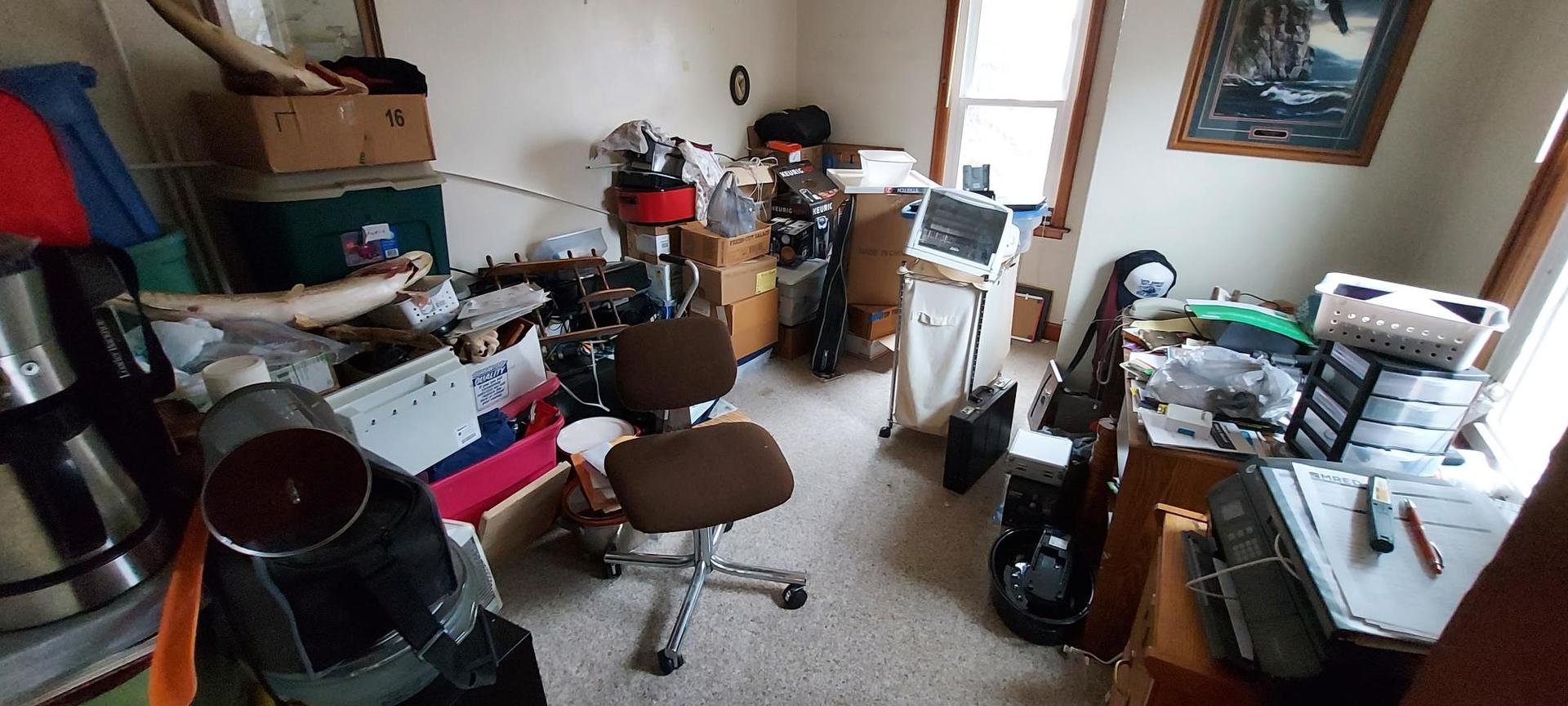 1640 170th Avenue Reynolds, IL 61279 - Photo 22 of 33 a view of a room with gym equipment