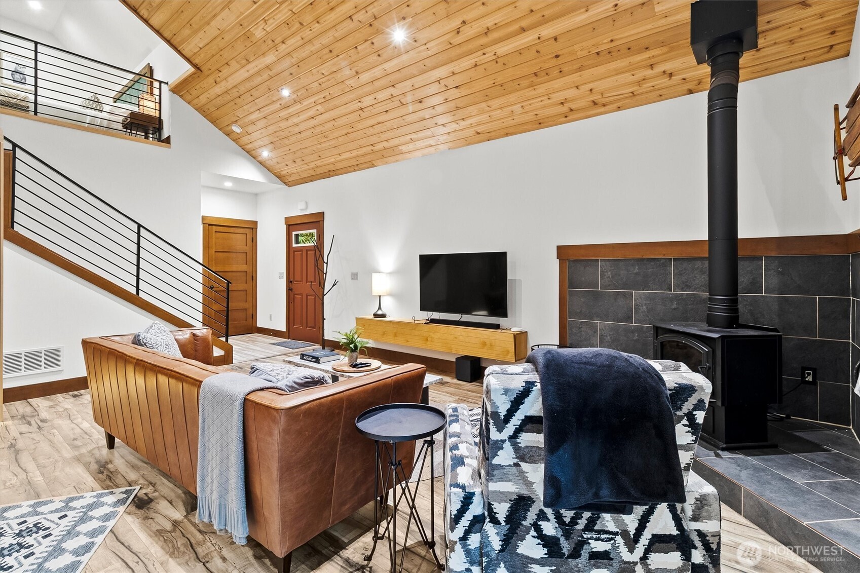 7381 Scott Place Deming, WA 98244 - Photo 5 of 40 a outdoor space with furniture