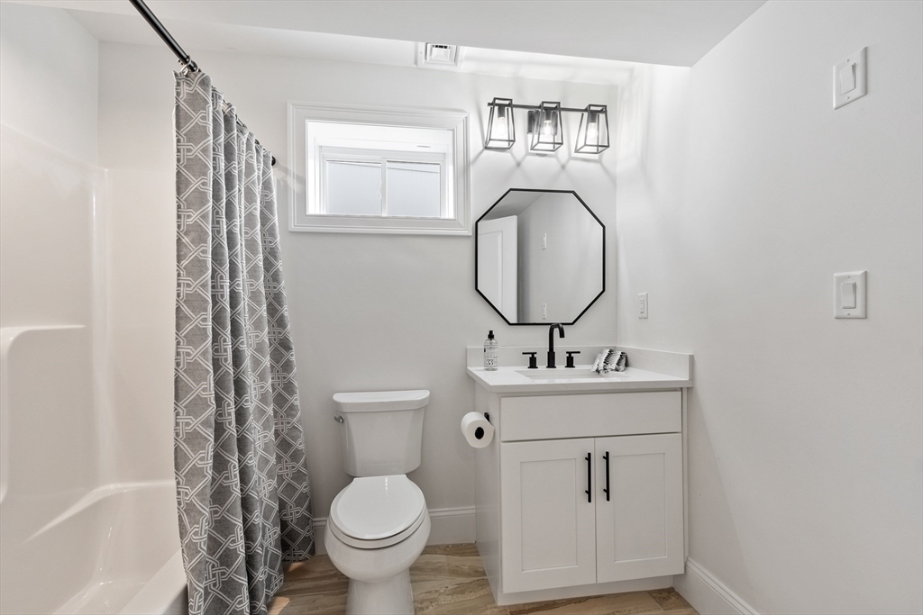 106 Ash Street, Unit 2 Danvers, MA 01923 - Photo 23 of 27