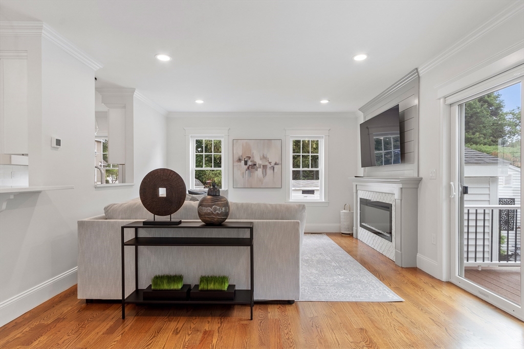 106 Ash Street, Unit 2 Danvers, MA 01923 - Photo 5 of 27