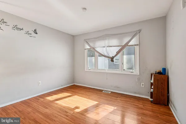 $340,000 | 32 Millbrook Drive, Willingboro, NJ 08046
