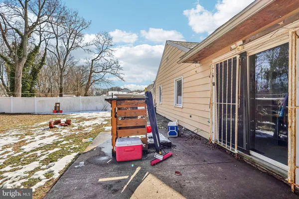 $340,000 | 32 Millbrook Drive, Willingboro, NJ 08046