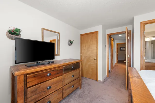 $350,000 | 65 Mountain River East Road, Unit 58, Thornton, NH 03285