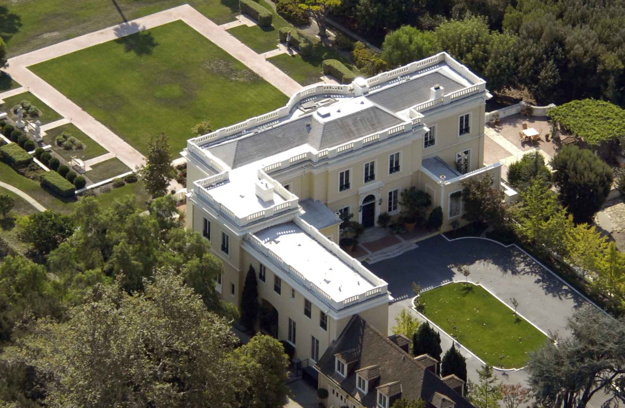 931 Las Alturas Road Santa Barbara, CA 93103 - Photo 6 of 9 an aerial view of a house